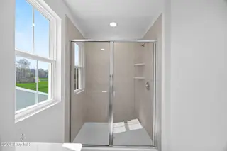 79 W Farley Drive 80, Hampstead, NC 28443 — 4-bedroom home in Brookfield Branch, Hampstead, NC, photo 21 of 48: 28_bathroom