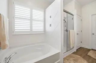 32 Kenilworth Street, Clayton, NC 27527 – photo 13: 05-Masterbath