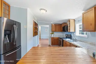 5723 Green Swamp Road NW, Ash, NC 28420 — 3-bedroom manufactured home, Ash, NC, photo 13 of 39