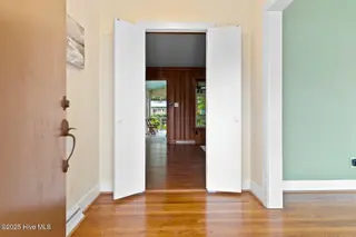 509 W Nash Street, Elm City, NC 27822 – photo 4: 006-509WestNashStreet-ElmCity-NC-27822-S