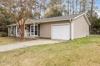 625 Shadowridge Road, Jacksonville, NC 28546 – photo 3: 2-web-or-mls-625 Shadowridge Rd. 71