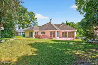 1761 Oakbrook Drive SW, Ocean Isle Beach, NC 28469 – photo 4: 04-kahunaphoto