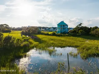 1210 14 Lantern Way, Morehead City, NC 28557 – photo 7: 22-web-or-mls-chadwick-visuals-1210-lant