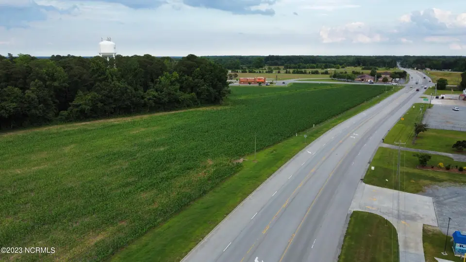 0000 Nc 33 Highway E, Chocowinity, NC 27817 – photo 1 of 12: 0000 NC Hwy 33 Chocowinity - drone 1