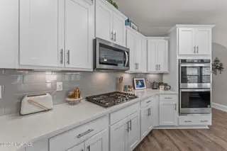 174 Holly Springs Court, Southern Pines, NC 28387 – photo 18: 31-web-or-mls-DSC09626