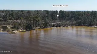 107 135 Pin Oak Court, Beaufort, NC 28516 – photo 14: DJI_20240315121114_0051_D Large