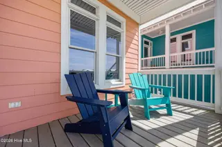 233 Sea Dreams Drive, Atlantic Beach, NC 28512 – photo 3: right front porch