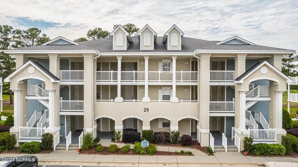 1215 N Middleton Drive 2504, Calabash, NC 28467 — 2-bedroom condo in Brunswick Plantation, Calabash, NC, photo 1 of 23: BUILDING 25