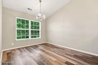 2209 Locksley Woods Drive G, Greenville, NC 27858 – photo 23: 32-web-or-mls-IMG_0050