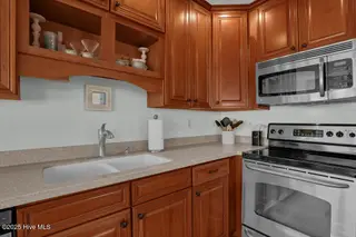 2137 Ocean Boulevard A, Topsail Beach, NC 28445 — 2-bedroom condo in Serenity Point, Topsail Beach, NC, photo 14 of 65: Kitchen