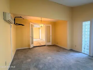 6323 Strawfield Drive, Wilmington, NC 28405 — 3-bedroom home in Summerfield, Wilmington, NC, photo 6 of 27