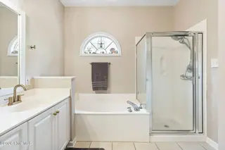 1128 Mill Run Road, Sneads Ferry, NC 28460 – photo 20: Owner's Suite Bathroom
