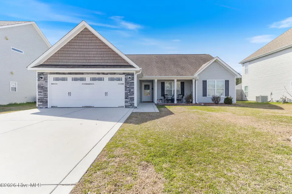 233 Merin Height Road, Jacksonville, NC 28546 – photo 1 of 35: 1-web-or-mls-IMG_0232