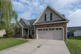 820 Megan Drive, Greenville, NC 27834 – photo 8: 820_Megan-8