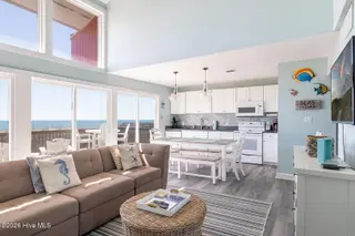 1509 Ocean Drive West, Emerald Isle, NC 28594 — 4-bedroom townhome in Emerald Isle By The Sea, Emerald Isle, NC, photo 5 of 26: 2 Seas the Day West 013