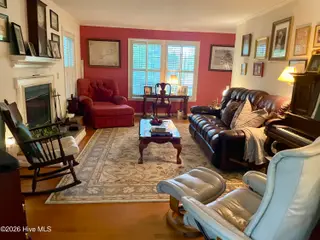 107 Opal Court, Beaufort, NC 28516 – photo 4: Living
