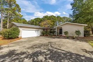 228 Star Hill Drive, Cape Carteret, NC 28584 – photo 3: 228 Star Hill Drive