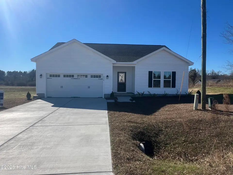 238 Deer Haven Drive, Richlands, NC 28574 – photo 1 of 21: IMG_1457