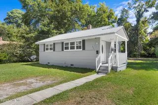 523 New River Drive, Jacksonville, NC 28540 – photo 3: newriver-3