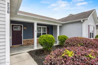 230 Belvedere Drive, Holly Ridge, NC 28445 – photo 7: 5_front entryway