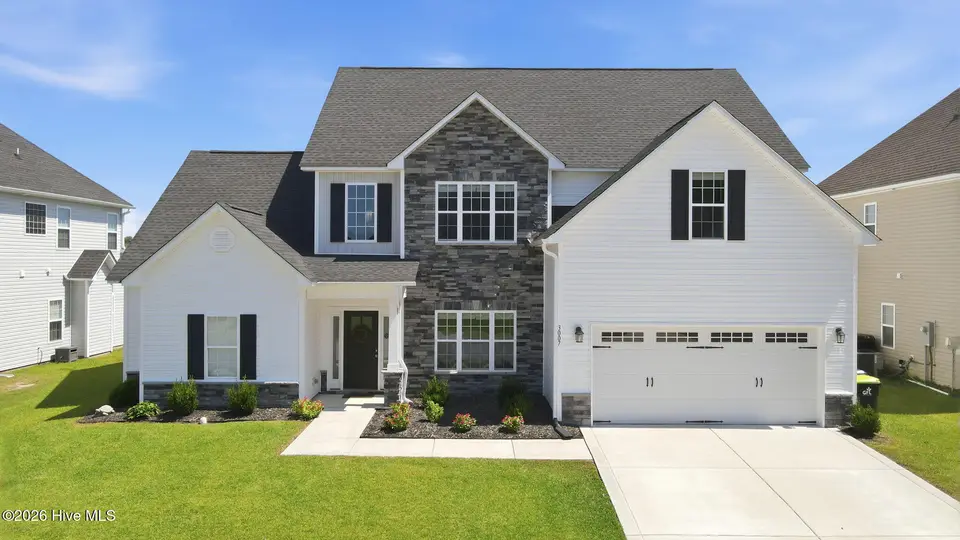 3007 Weathersby Drive, New Bern, NC 28562 – photo 1 of 57: 3007 Weathersby Dr.