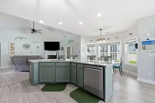 100 Paddle Trail Lane, Swansboro, NC 28584 – photo 21: Kitchen Area