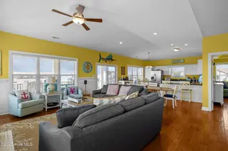 2414 Ocean Drive, Emerald Isle, NC 28594 – photo 3: Living Area