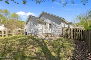 2403 Westover Lane, New Bern, NC 28562 — 3-bedroom home in Berkshire, New Bern, NC, photo 23 of 28: 39-web-or-mls-DSC_6880