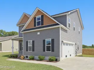 120 Cypress Manor Court, Jacksonville, NC 28540 – photo 3: 3-web-or-mls-120 Cypress Manor Ct. 104