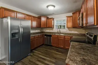 207 Seville Street, Jacksonville, NC 28546 — 3-bedroom home in Carolina Plantations, Jacksonville, NC, photo 14 of 35: 207SevilleSt-13