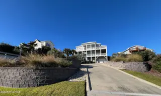 6414 Ocean Drive, Emerald Isle, NC 28594 – photo 6: Beautifully landscaped yard