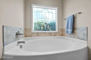101 Superior Court, Hampstead, NC 28443 — 4-bedroom home in Saltwater Landing, Hampstead, NC, photo 23 of 40: 11-web-or-mls-_RAD7402