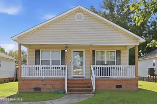 311 Fleming Street, Washington, NC 27889 – photo 1: 1-web-or-mls-IMG_0001-(1)_edit