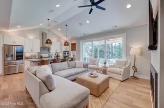 4501 Pine Hollow Drive, Wilmington, NC 28412 – photo 8: 4501PineHollowDrive-21
