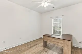 431 Lansdowne Road, Wilmington, NC 28409 – photo 19: 019_431_lansdowne_road_wilmington-19_546