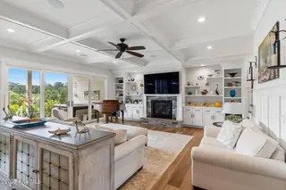 9279 Devaun Pointe Circle, Calabash, NC 28467 – photo 9: Great room