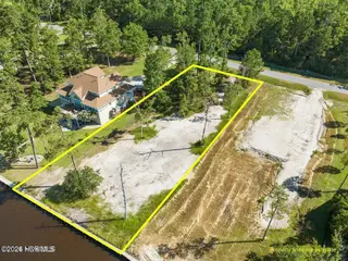 14 E Dowry Creek E, Belhaven, NC 27810 – photo 1: IMG_0777