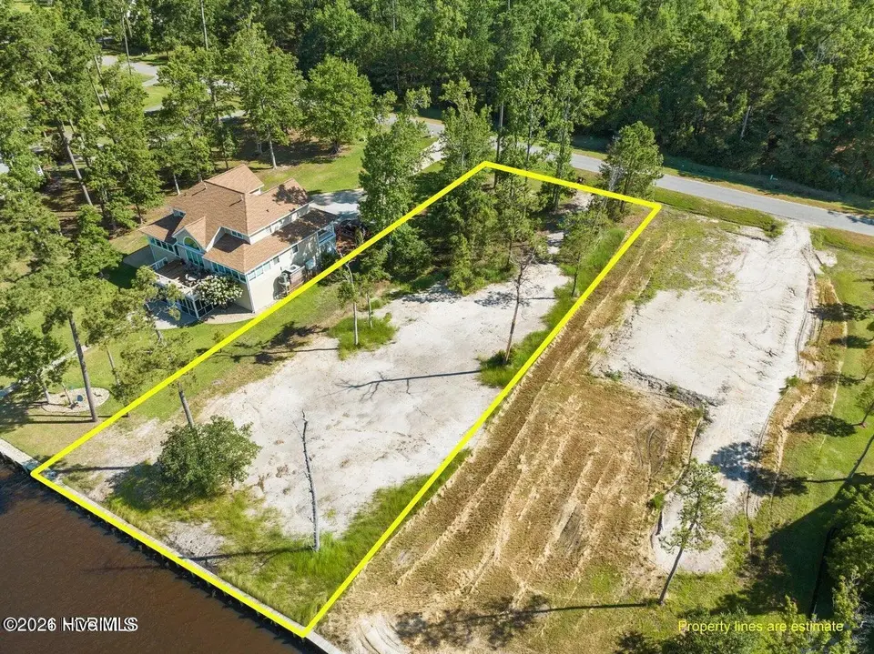14 E Dowry Creek E, Belhaven, NC 27810 – photo 1 of 24: IMG_0777