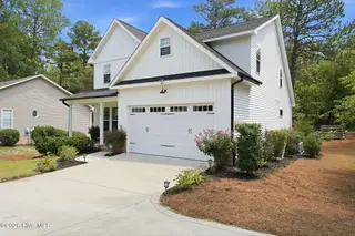 8 Asheville Way, Pinehurst, NC 28374 – photo 3: 2-web-or-mls-DSC03544