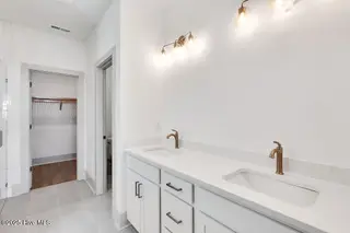 1320 Trisail Terrace, Wilmington, NC 28412 – photo 13: Primary Bathroom