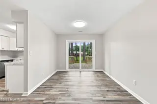 1000 Hedrick Boulevard, Morehead City, NC 28557 – photo 18: 29-web-or-mls-1000 Hedrick Blvd 038-edit