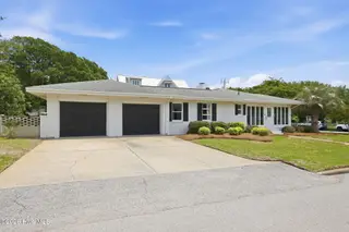 2112 Evans Street, Morehead City, NC 28557 – photo 5: 3-web-or-mls-1S3A7625