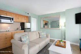 2700 N Lumina Avenue 209, Wrightsville Beach, NC 28480 — 1-bedroom condo in Shell Island Resort, Wrightsville Beach, NC, photo 8 of 24: Shell Island Resort #209 8