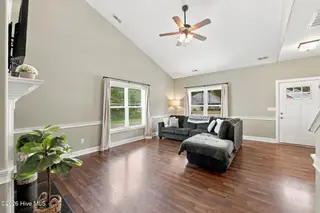 287 Station House Road, New Bern, NC 28562 – photo 7: 26-web-or-mls-DSC_9209_edit