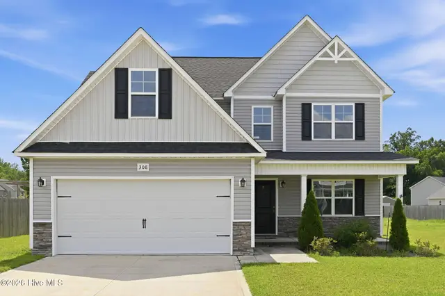 308 Sunrose Drive, Maysville, NC 28555