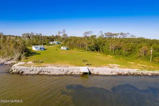 2524 Cedar Island Road, Cedar Island, NC 28520 — 2-bedroom home, Cedar Island, NC, photo 10 of 52: 2524 Cedar Island Rd
