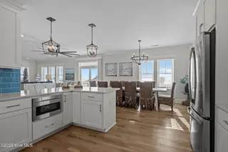 2307 Emerald Drive, Emerald Isle, NC 28594 – photo 14: 38-web-or-mls-1S3A1017