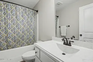 5205 Solaris Drive, Wilson, NC 27896 – photo 10: solbath2