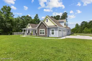 105 Nautical Wave Road, Hubert, NC 28539 — 3-bedroom home in Nautical Wave, Hubert, NC, photo 2 of 72: nautical-3