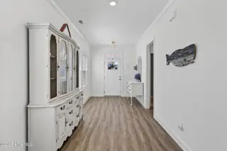 753 Edgerton Drive, Wilmington, NC 28412 – photo 7: Front Foyer